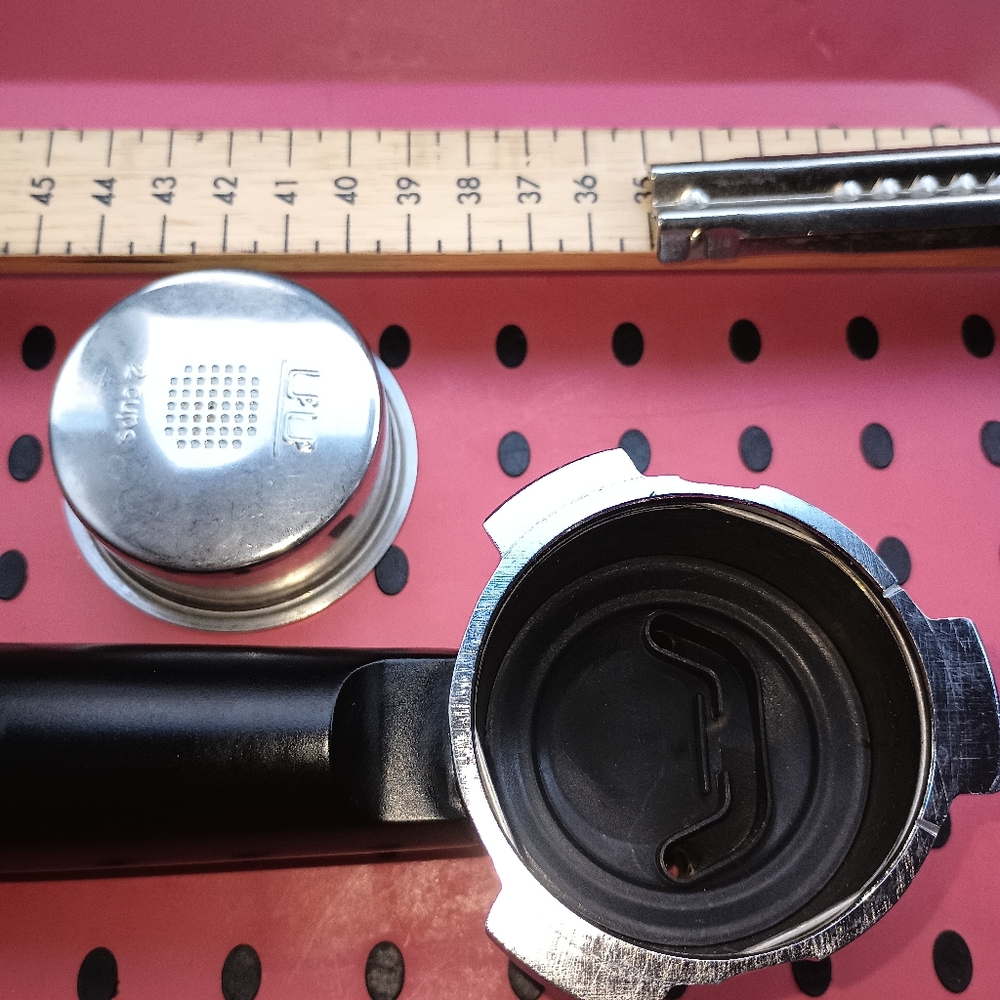 Barely used For Breville 54mm semi-pro Portafilter w bonus full size filter